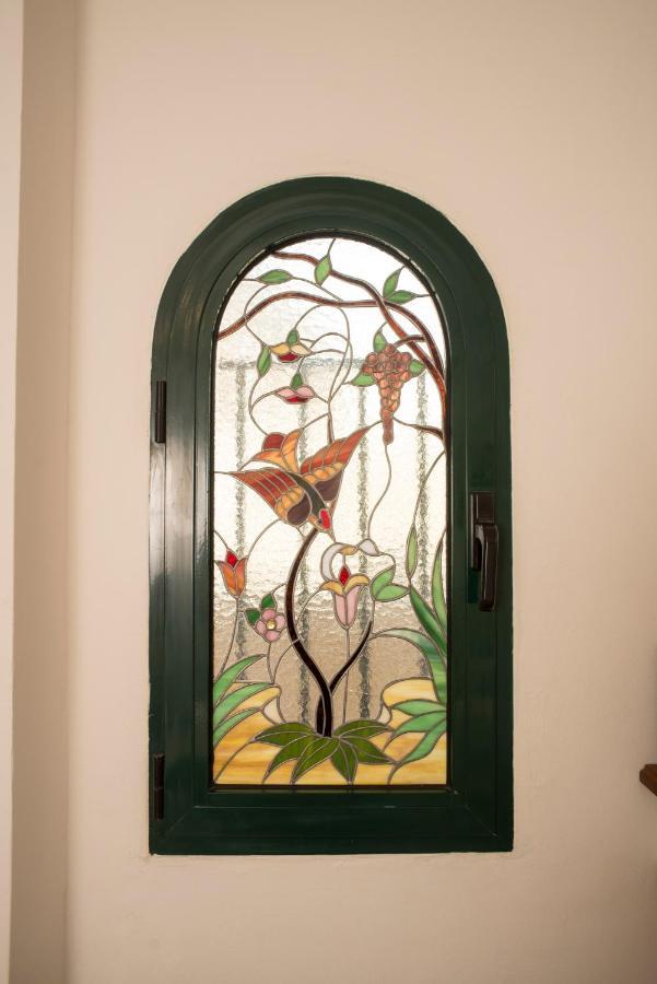 Maisonette With Garden In The Heart Of The Historical Kalamata Center Zewnętrze zdjęcie