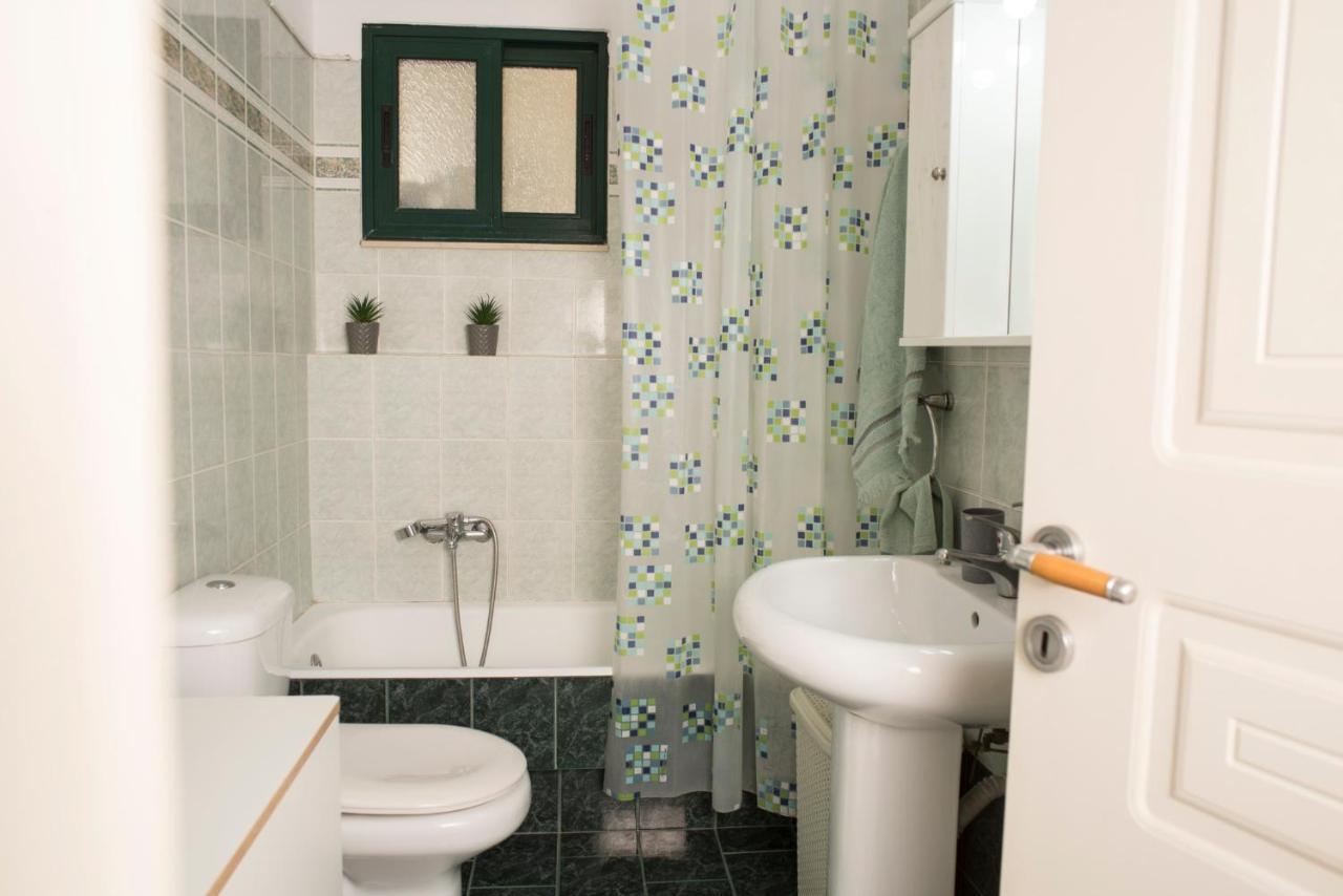 Maisonette With Garden In The Heart Of The Historical Kalamata Center Zewnętrze zdjęcie